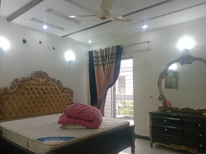 7.5 Marla Like Brand New Beautiful House Available For Sale In Johar Town 18