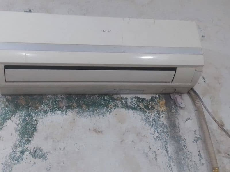 Haier split Ac 1 ton 0