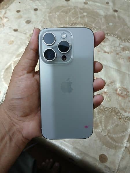 Iphone 15 pro 256 HK 2 months sim work time 3