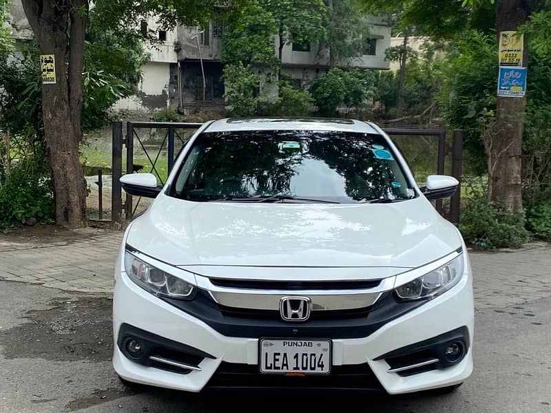 Honda Civic Prosmetic 2017 model total genuine car 3