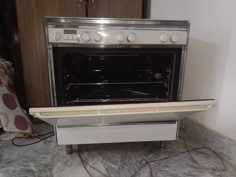 Big Tecnogas Stove+Oven with complete accessories 3