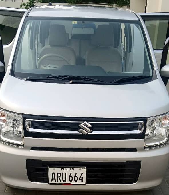 Suzuki Wagon R Stingray 2018 japanese wagon R 0