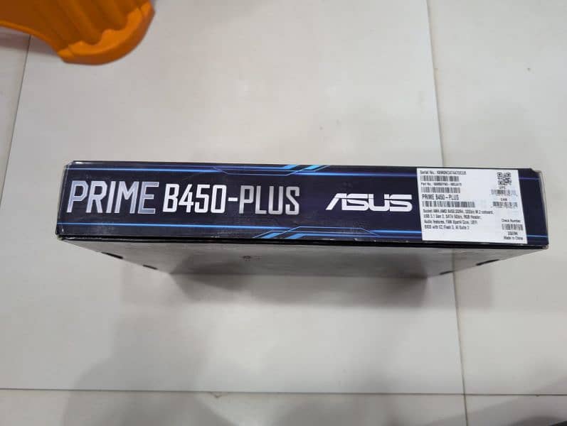 Asus motherboard with clean condition or never repair 8