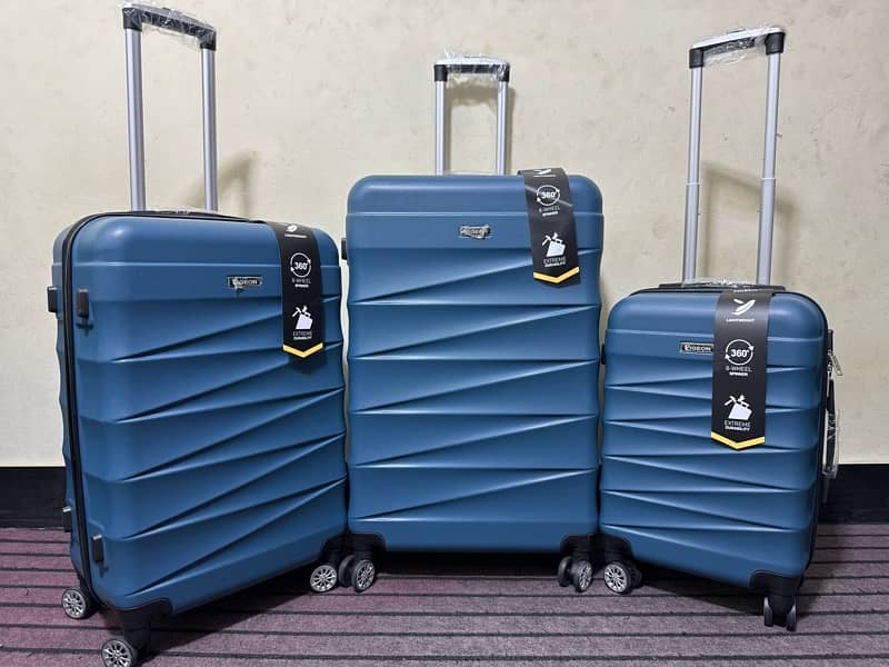 Luggage bags/ travel suitcases/ trolley bags/ travel trolley/ attachi 10