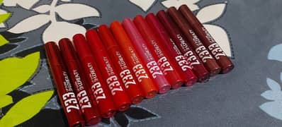 Matte lipglosses