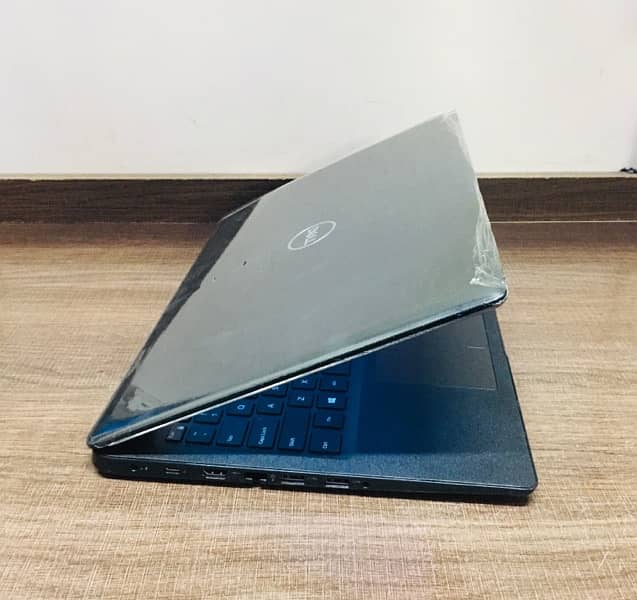 Dell latitude 3500 6