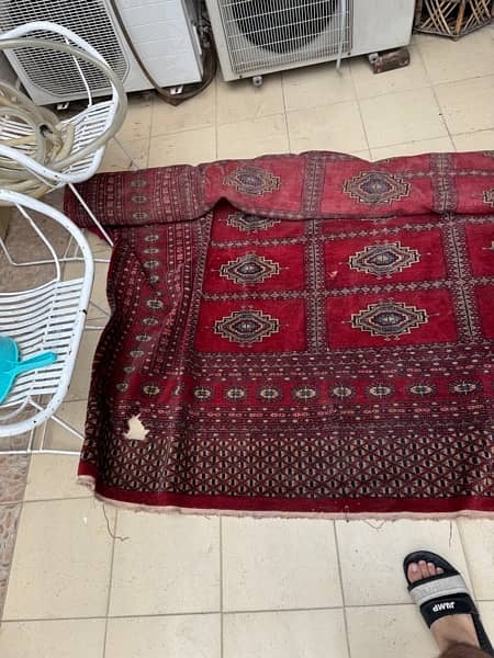 antique hand made carpet 2