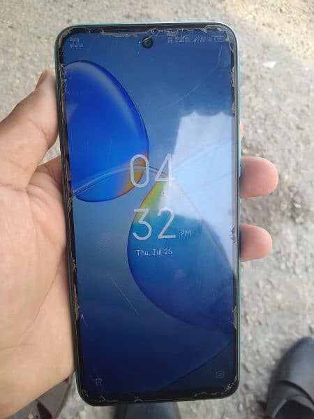 Infinix Hot 12 1