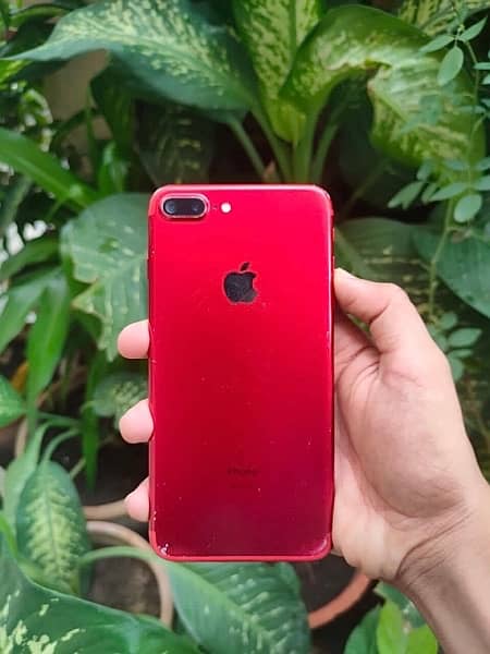 IPHONE 7+ 128GB RED COLOUR 3