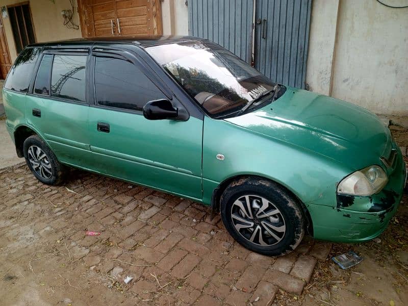 Suzuki Cultus  2000 2