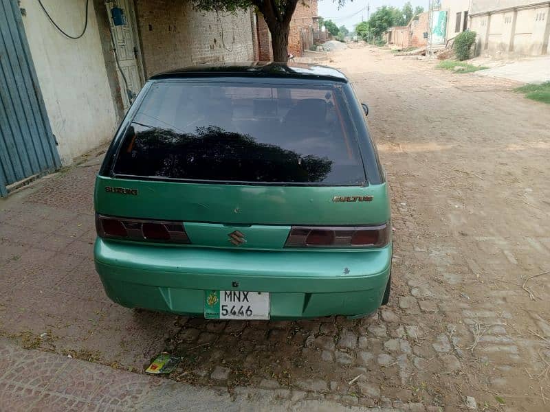 Suzuki Cultus  2000 3