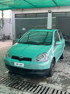 Toyota Vitz 2000