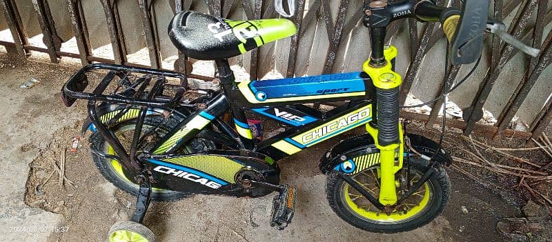 good condition original branded kids cycle 3