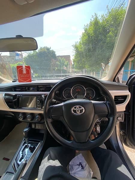 Toyota Corolla Altis 2017 8