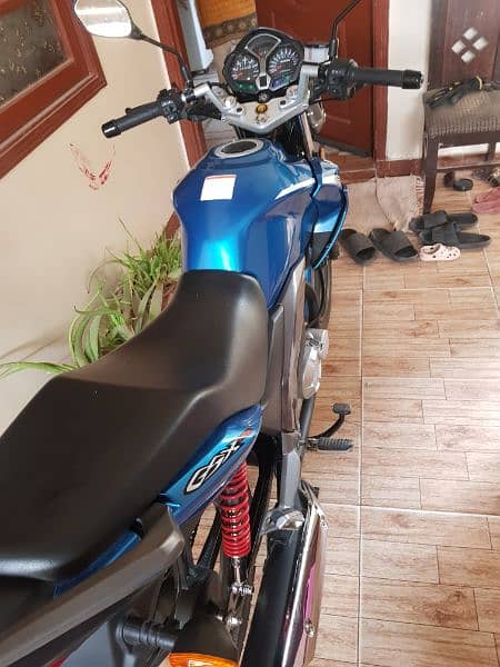 gsx 125 2023 9th month.                       cb 150 ybr 125 gs 150 6