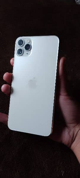 iPhone 11 Pro Max 5