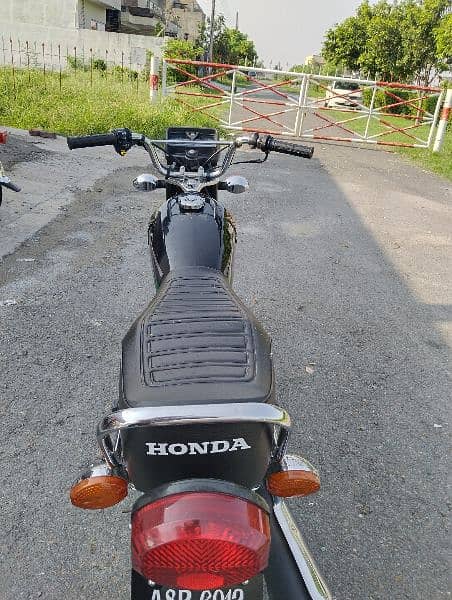 Honda 125 2023 model 3