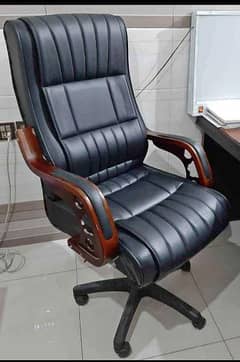 Office Boss revolving chair available at wholesale prices