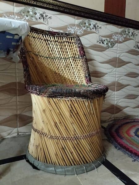 4 comfortable Sindhi style Chair. . 1