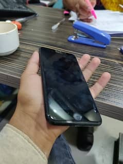 i phone 7+ (PTA APPROVED) Good condition All oky only battery change.