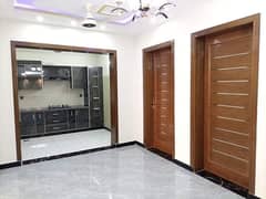 5 marla beautiful house available for sale in johar town 0