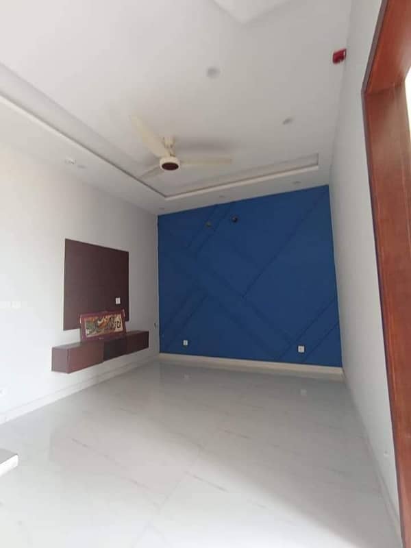 12 marla beautiful house available for sale in johar town 1