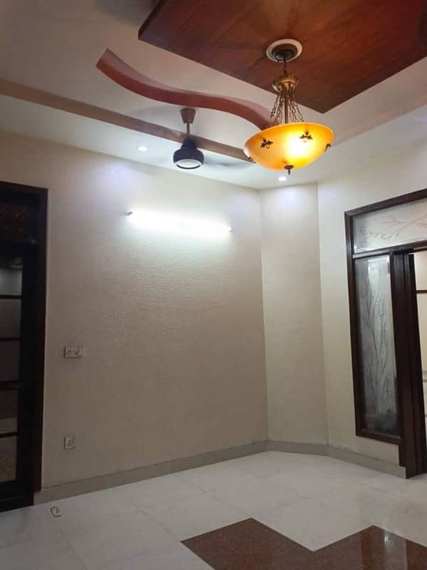 12 marla beautiful house available for sale in johar town 10