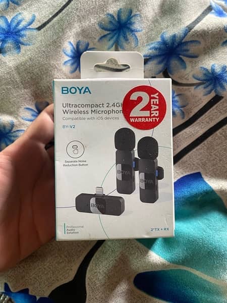 boya v2 Wireless mic with 2 years officiall warranty for sale. 7