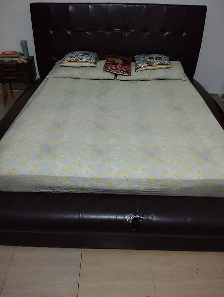 luxury Bed with Mattress 1