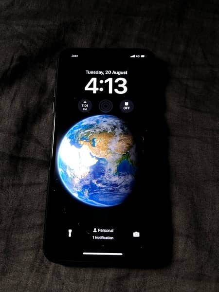 iPhone 11pro max 64gb factory unlocked pta approved 4