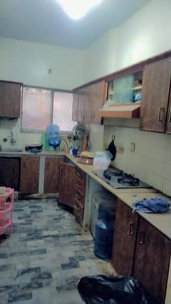 flat for sale 3 bed dd haron Royal City 1350 sqt 90lac ground floor 0