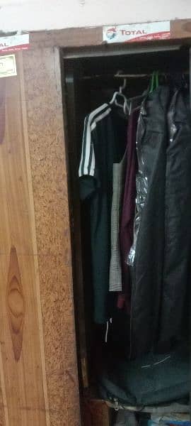 Wardrobe of iron, one long, four small boxes and one locker 7