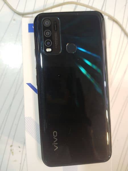 vivo y30 3