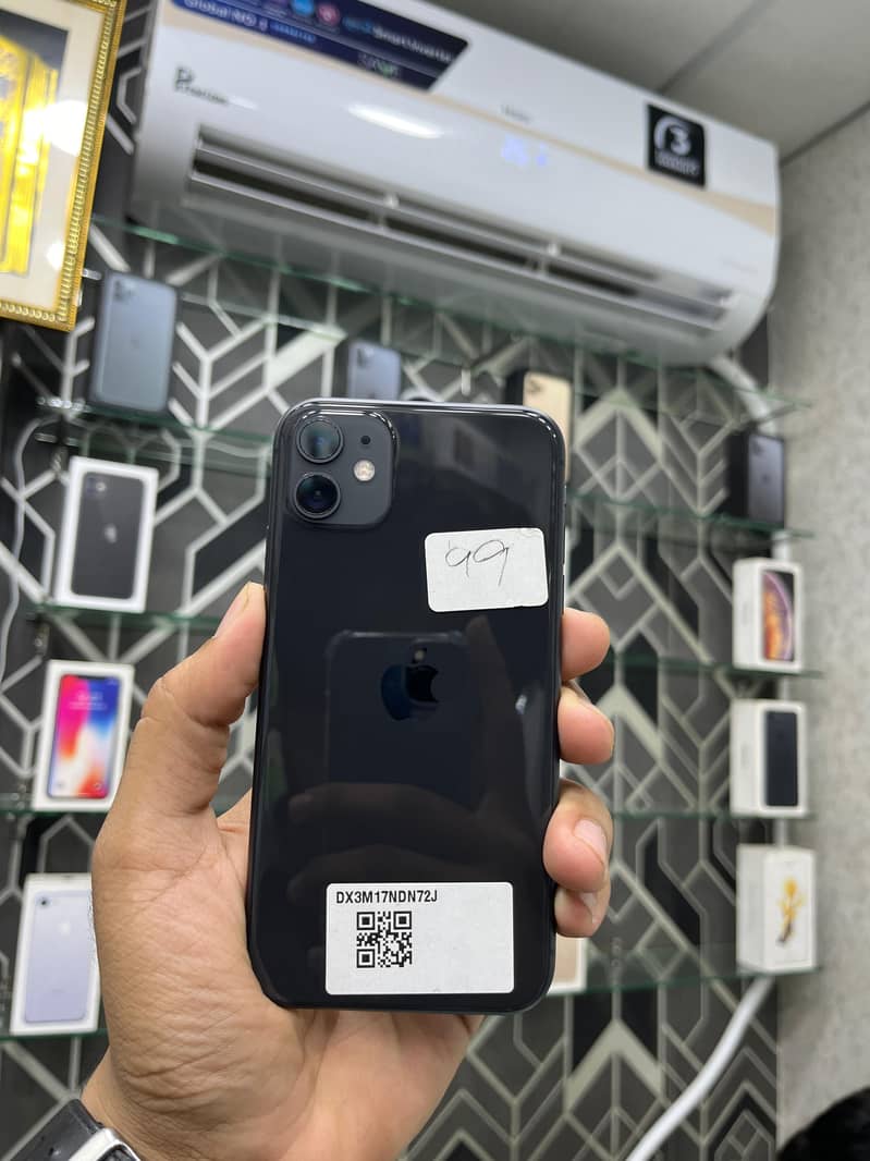 iPhone 11   (64GB) 0