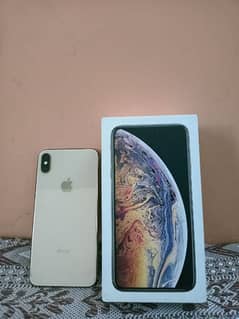 iPhone xsmax 64 GB. Non PTA. 84% BH. 0