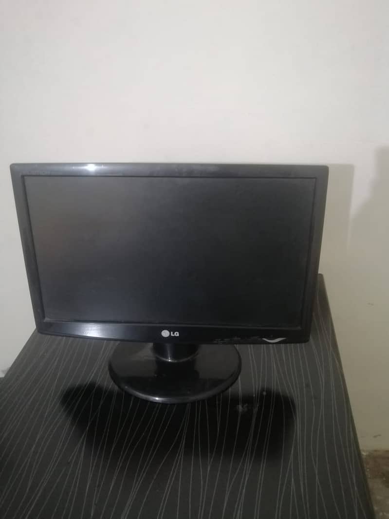 2 cORE 2 Duo Computer with 1 LG LED 19 Inch - Urgent Sale 7