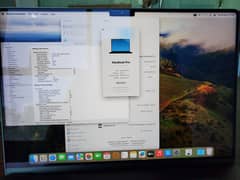 Macbook M3 Pro 16" 18gb ram 512gb ssd