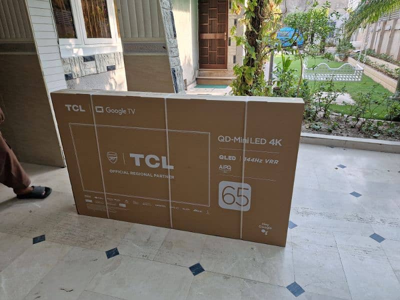 TCL - Premium QD- LED 65 inch C755 1