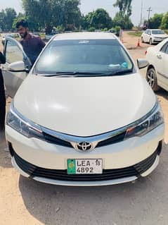 Toyota Corolla XLI 2017 white