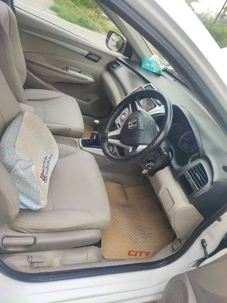 Honda City IVTEC 2015 6