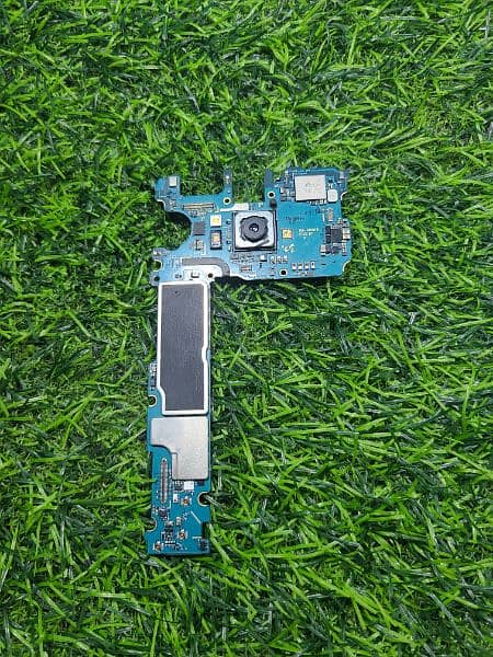 SAMSUNG  S8 FRESH  BOARD 0