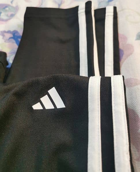 adidas original kids track suits 10