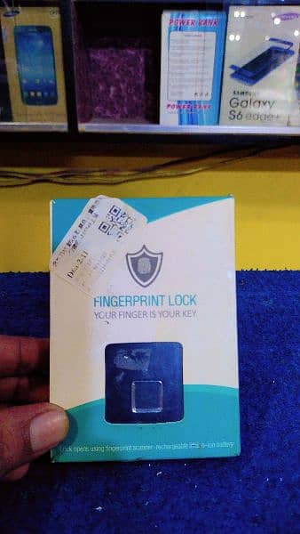 Fingerprint Pad Lock (Talla) 4