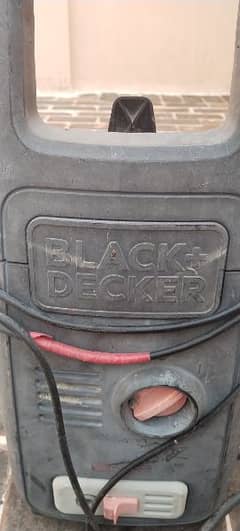 Black n dacker pressure washer is up for sale