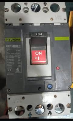 Hyundai UCB400R 3 Pole Molded Case Circuit Breaker 0