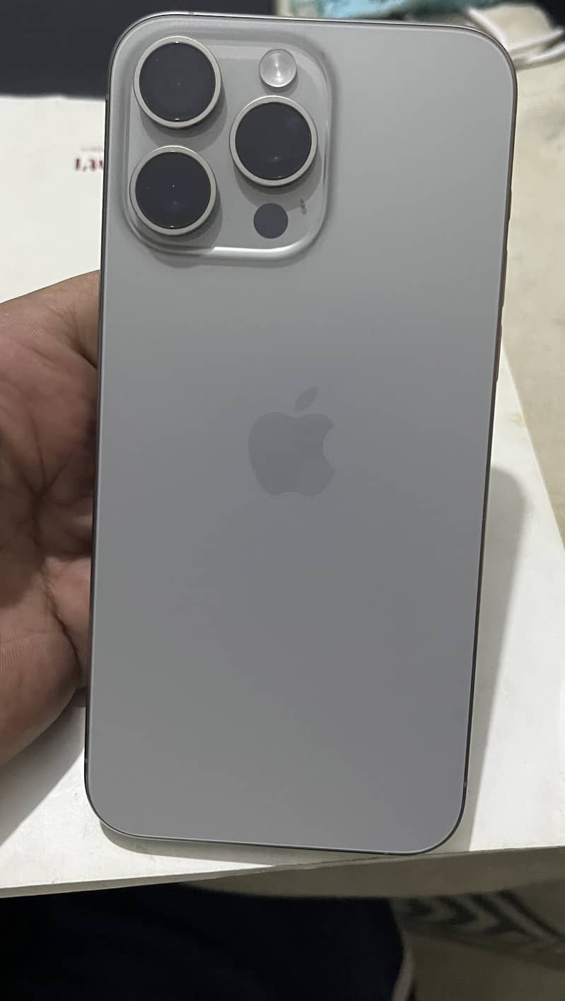 Iphone 15pro max 256gb non pta 1