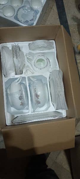 new dinner set 9