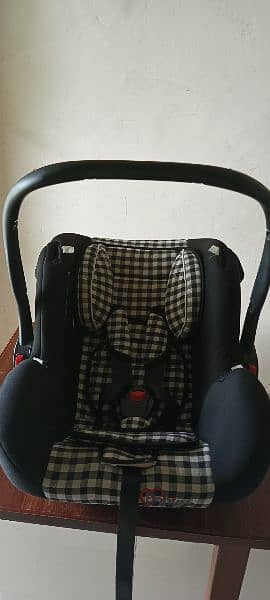 Baby stroller / Pram / Sky baby / carry cot / Tinnies / Baby car seat 12