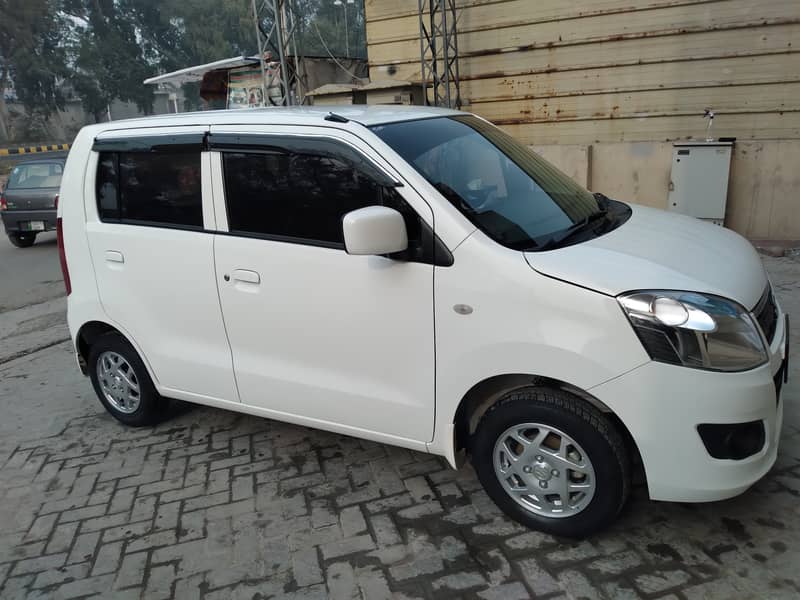 Suzuki Wagon R 2022 VXL 1