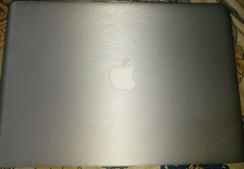 MacBook pro (13-inch, late 2011)macOs High Sierra version 10.13. 6 1